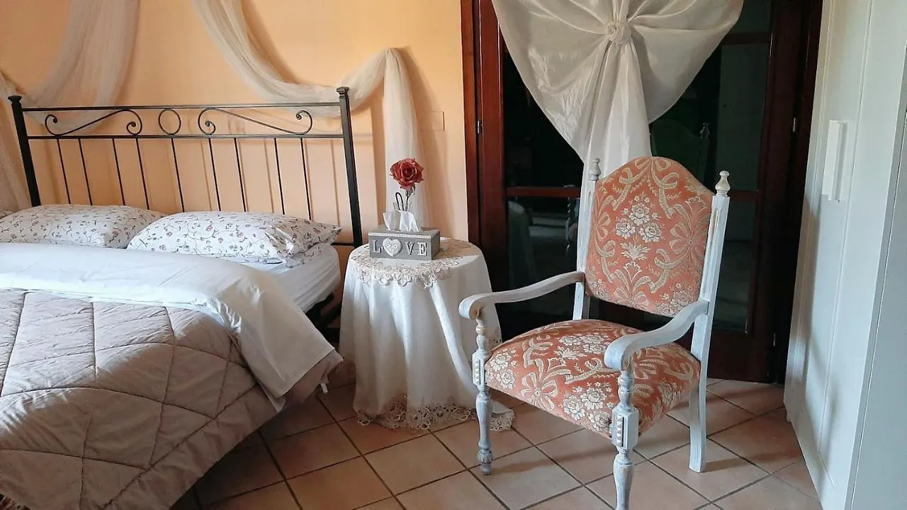 Hotel La Selce مونسيليسي