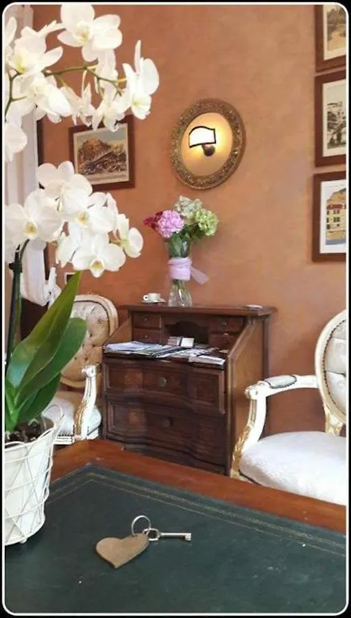 Hotel La Selce مونسيليسي